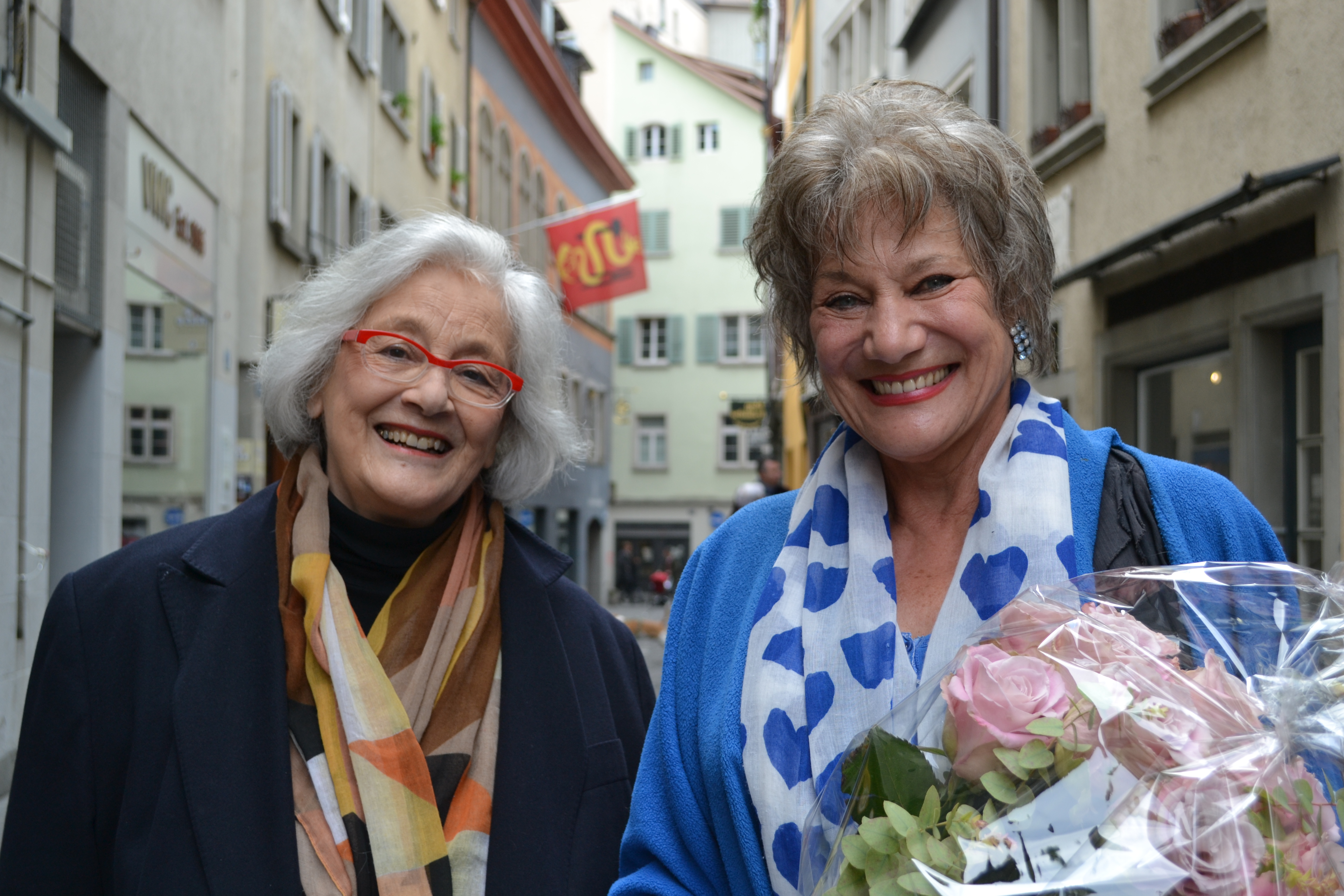 Yvonne und Elisabeth Schnell (21.04.2014)